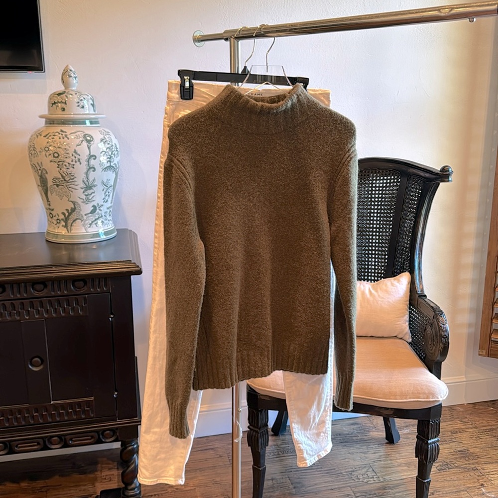 Medium j crew wool sweater!